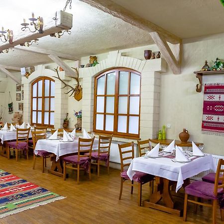 Hotel Bachus Кишинёв Экстерьер фото